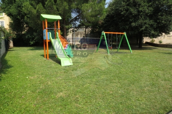 vicinaze parco giochi - TERRENO EDIFICABILE THIENE (VI)